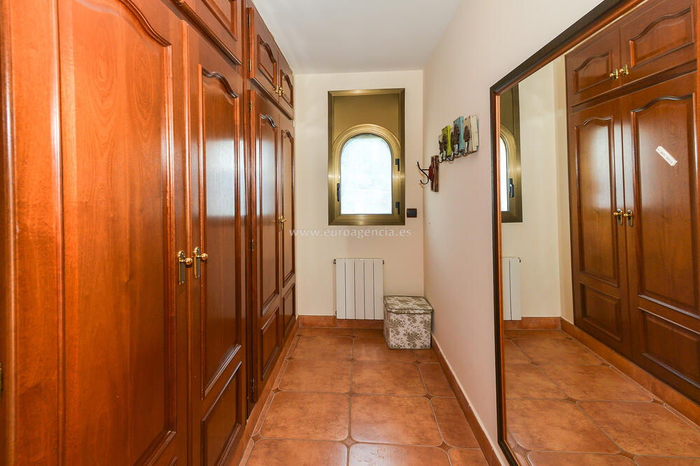 702 URBANITZACIÓ MAS AMBRÓS Casa aislada / Villa Calonge 702 URBANITZACIÓ MAS AMBRÓS Casa aislada / Villa Calonge