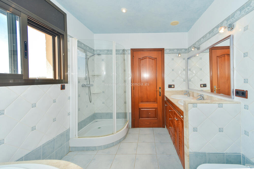 702 URBANITZACIÓ MAS AMBRÓS Casa aislada / Villa Calonge 702 URBANITZACIÓ MAS AMBRÓS Casa aislada / Villa Calonge
