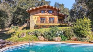 704 LA VALL DE BIANYA Casa aislada / Villa  Vall de Bianya (La)