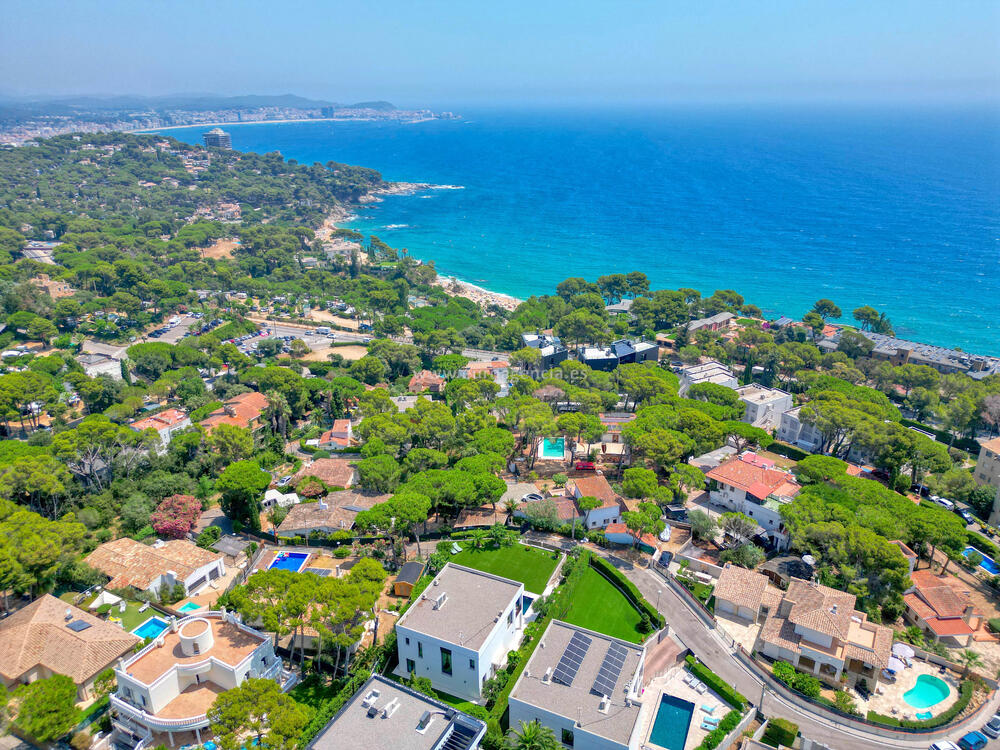 204-4 VILLA AMB VISTES AL MAR A TREUMAL Casa aislada / Villa Sant Antoni de Calonge 204-4 VILLA AMB VISTES AL MAR A TREUMAL Casa aislada / Villa Sant Antoni de Calonge