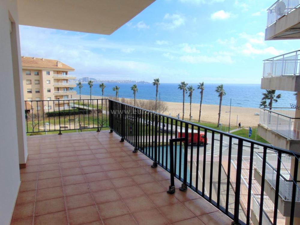 22 TAHUNA NUI 3º - 1ª LINEA Apartamento SANT ANTONI DE CALONGE 22 TAHUNA NUI 3º - 1ª LINEA Apartamento SANT ANTONI DE CALONGE